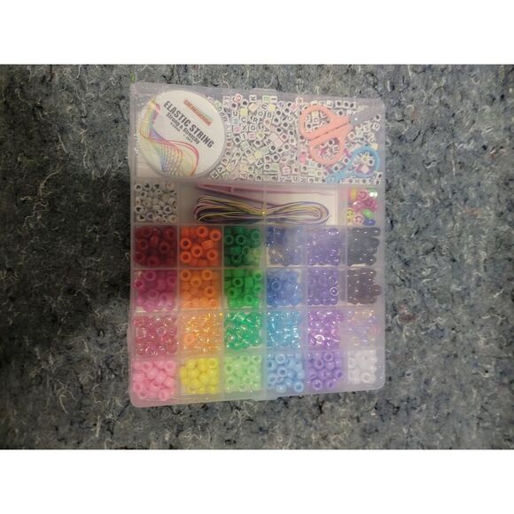 Bracelet Making Kit 1000‎ PCS DIY for everyone NEW - Picture 1 of 4